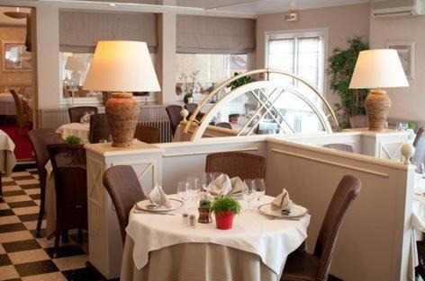 Le Robinson Hotel Saint-Jean-de-Monts Luaran gambar