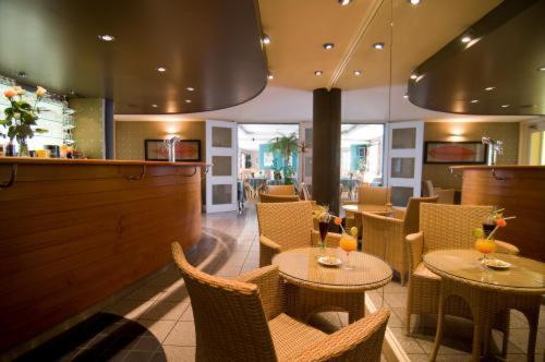 Le Robinson Hotel Saint-Jean-de-Monts Luaran gambar