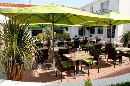 Le Robinson Hotel Saint-Jean-de-Monts Luaran gambar